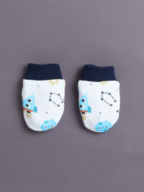 BUMZEE White & Navy Boys Cotton Cap Mitten Bootie Set